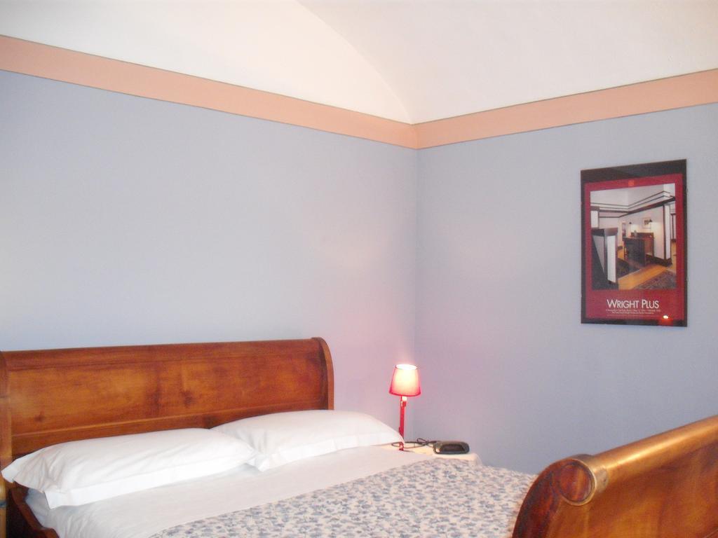 Il Glicine Bed & Breakfast Zimone ภายนอก รูปภาพ
