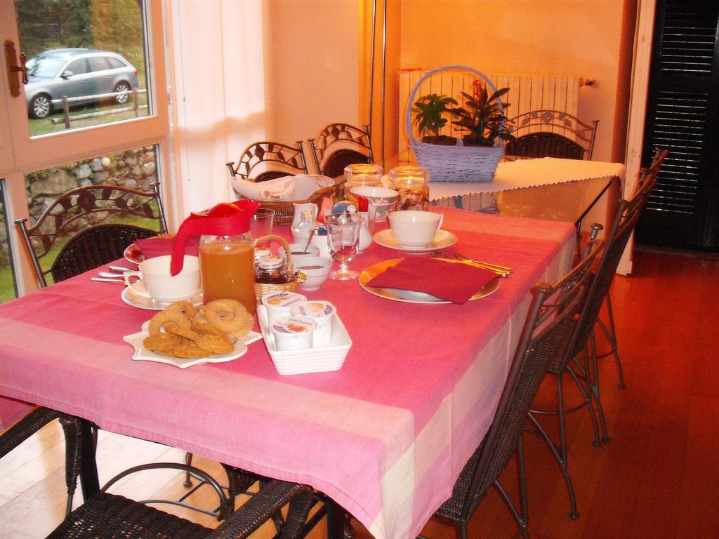 Il Glicine Bed & Breakfast Zimone ภายนอก รูปภาพ